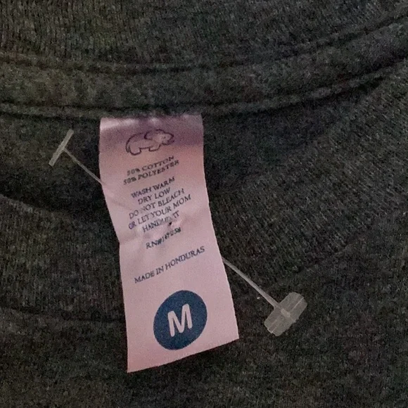 🖤NWOT Classy Witch Unisex Size Med Tee Shirt So Fun To Wear 🖤 - Picture 8 of 8